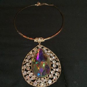 Giant teardrop necklace